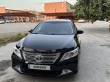 Toyota Camry 2013 годаfor8 800 000 тг. в Шымкент