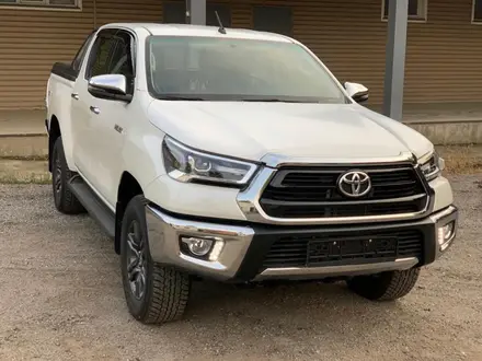 Toyota Hilux 2021 года за 23 700 000 тг. в Алматы – фото 2