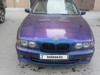 BMW 523