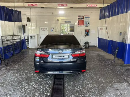 Toyota Camry 2015 года за 11 500 000 тг. в Аксу – фото 4
