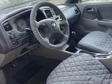 Nissan Primera 2001 года за 1 800 000 тг. в Актау – фото 3