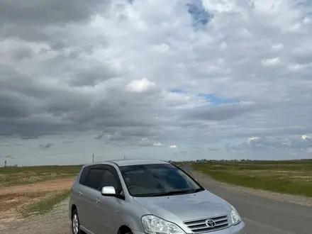 Toyota Ipsum 2004 года за 4 350 000 тг. в Атырау