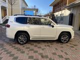 Toyota Land Cruiser 2022 года за 58 000 000 тг. в Шымкент – фото 4