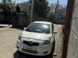 Toyota Yaris 2008 года за 3 850 000 тг. в Алматы – фото 2