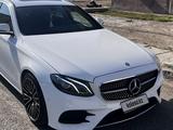 Mercedes-Benz E 300 2016 годаfor14 500 000 тг. в Атырау