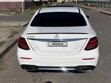 Mercedes-Benz E 300 2016 годаfor14 500 000 тг. в Атырау – фото 5