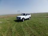 ВАЗ (Lada) Lada 2121 1999 годаүшін2 100 000 тг. в Тараз