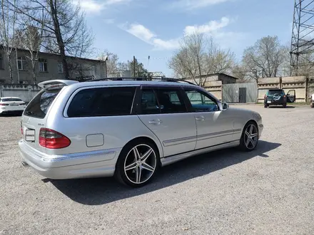 Mercedes-Benz E 55 AMG 2001 года за 8 600 000 тг. в Алматы – фото 31