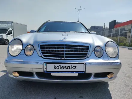 Mercedes-Benz E 55 AMG 2001 года за 8 600 000 тг. в Алматы – фото 53