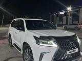 Lexus LX 570 2017 года за 42 000 000 тг. в Караганда