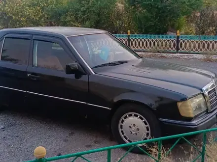 Mercedes-Benz E 230 1991 года за 1 700 000 тг. в Тараз – фото 4