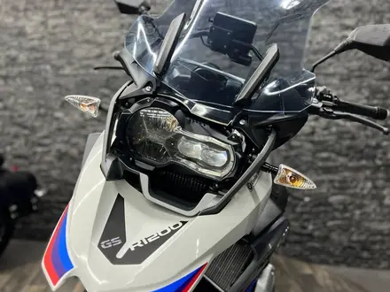 BMW  R1200GS 2015 BATYR MOTO, супер цена на 6 платежей!!! 2015 года за 4 845 000 тг. в Алматы – фото 36