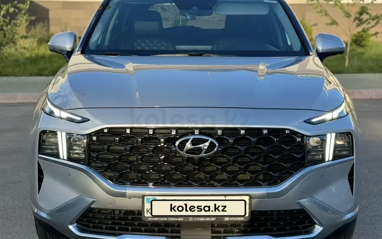 Hyundai Santa Fe 2021 годаfor16 200 000 тг. в Алматы