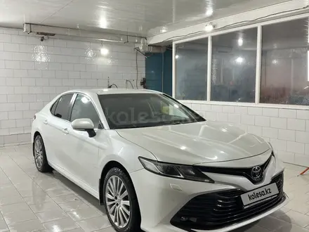 Toyota Camry 2021 года за 13 000 000 тг. в Алматы – фото 8