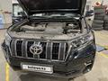 Toyota Land Cruiser Prado 2018 года за 30 800 000 тг. в Алматы – фото 14