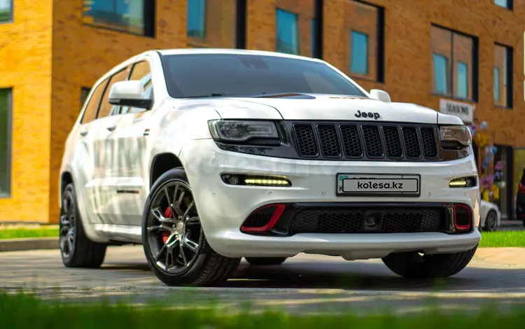 Jeep Grand Cherokee 2015 годаүшін22 000 000 тг. в Алматы