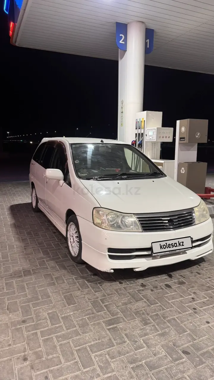 Nissan Liberty, 2002