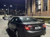 Toyota Camry 2014 годаүшін5 000 000 тг. в Актобе – фото 5