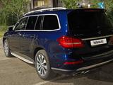 Mercedes-Benz GLS 400 2018 года за 19 500 000 тг. в Астана