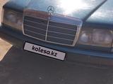 Mercedes-Benz E 200 1986 года за 700 000 тг. в Экибастуз – фото 2