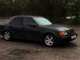 Mercedes-Benz C 200 1997 года за 2 000 000 тг. в Павлодар – фото 4