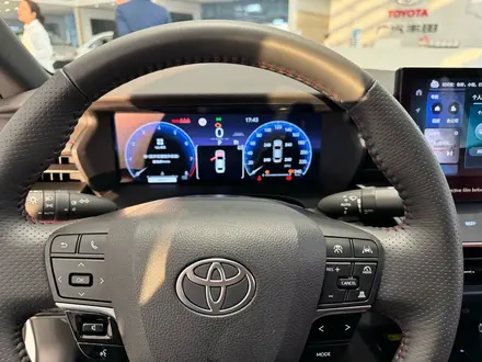 Toyota Camry 2024 года за 15 842 000 тг. в Алматы – фото 13