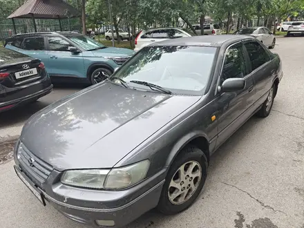 Toyota Camry 1996 года за 3 500 000 тг. в Алматы