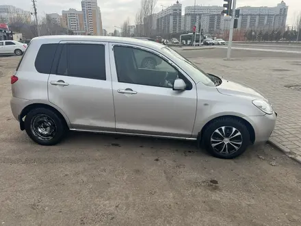 Mazda Demio 2005 года за 2 900 000 тг. в Астана – фото 2