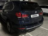 BMW X5 2016 года за 18 000 000 тг. в Шымкент – фото 5