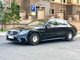 С и Без водителя Mercedes Maybach S63AMG W222 Люкс машины в Астана – фото 4