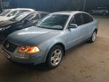 Volkswagen Passat 2002 года за 2 200 000 тг. в Астана – фото 5