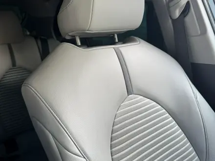 Toyota Camry 2022 года за 11 000 000 тг. в Алматы – фото 5