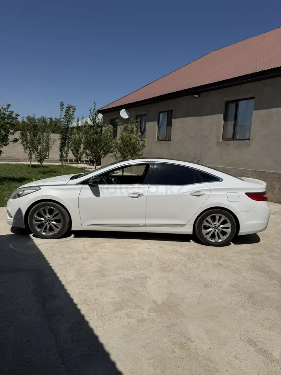 Hyundai Grandeur, 2011