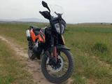 KTM  890 Adventure 2021 года за 5 500 000 тг. в Шымкент – фото 4