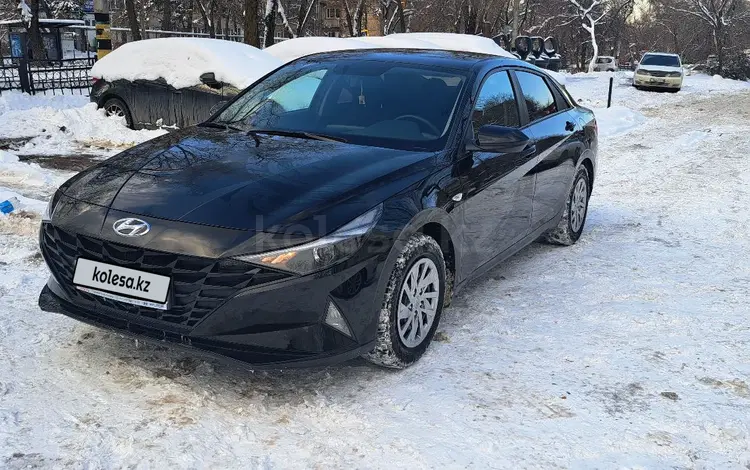 Hyundai Elantra 2021 годаүшін8 200 000 тг. в Алматы