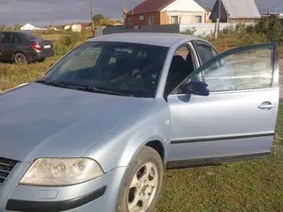 Volkswagen Passat, 2002