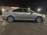 Toyota Avensis 2004 года за 5 555 555 тг. в Караганда – фото 2