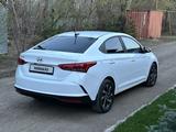 Hyundai Accent 2020 года за 7 850 000 тг. в Уральск – фото 4