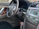 Toyota Camry 2008 годаүшін5 900 000 тг. в Астана – фото 2