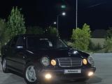 Mercedes-Benz E 240 1998 года за 1 550 000 тг. в Темиртау