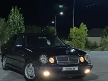 Mercedes-Benz E-Class, 1998