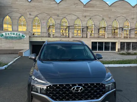 Hyundai Santa Fe 2023 года за 16 500 000 тг. в Уральск