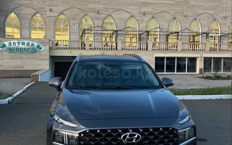 Hyundai Santa Fe 2023 года за 16 500 000 тг. в Уральск