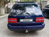Volkswagen Passat 1995 года за 1 200 008 тг. в Атырау – фото 5