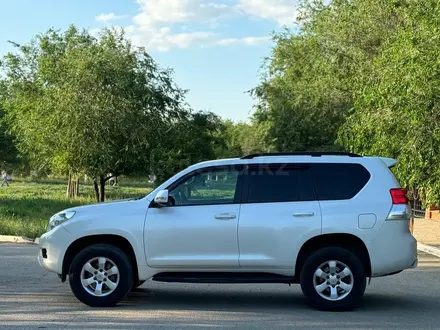 Toyota Land Cruiser Prado 2009 года за 12 400 000 тг. в Актобе – фото 4