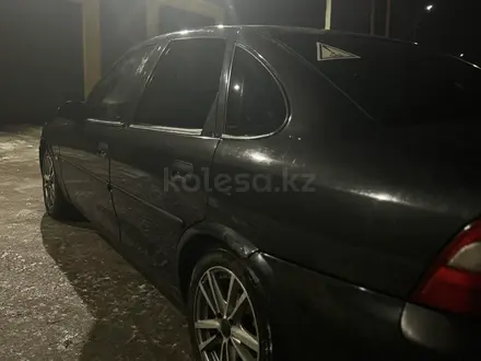 Opel Vectra 1996 года за 1 500 000 тг. в Актобе – фото 6