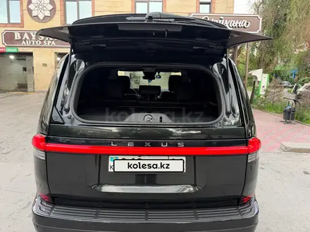 Lexus GX 550 2024 года за 52 500 000 тг. в Алматы – фото 17