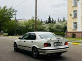 BMW 318 1993 годаүшін1 570 000 тг. в Петропавловск – фото 4