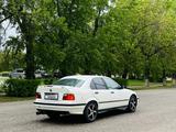 BMW 318 1993 годаүшін1 570 000 тг. в Петропавловск – фото 2