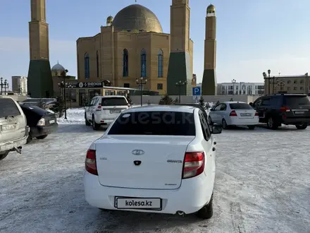 ВАЗ (Lada) Granta 2190 2018 года за 4 000 000 тг. в Семей